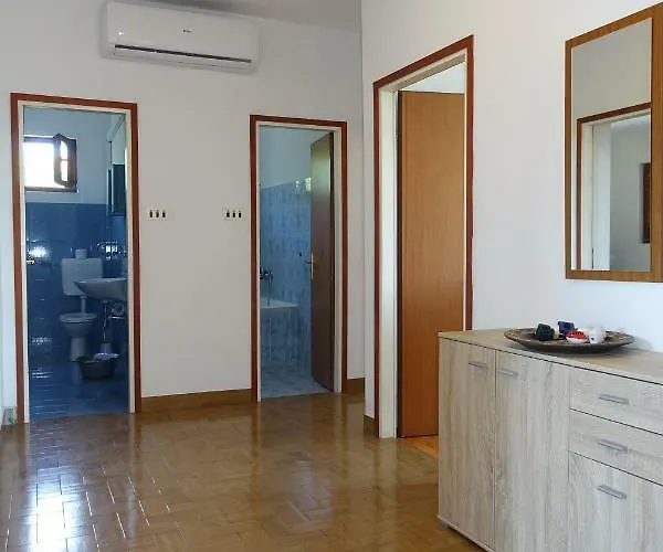 Dede Apartment Nin